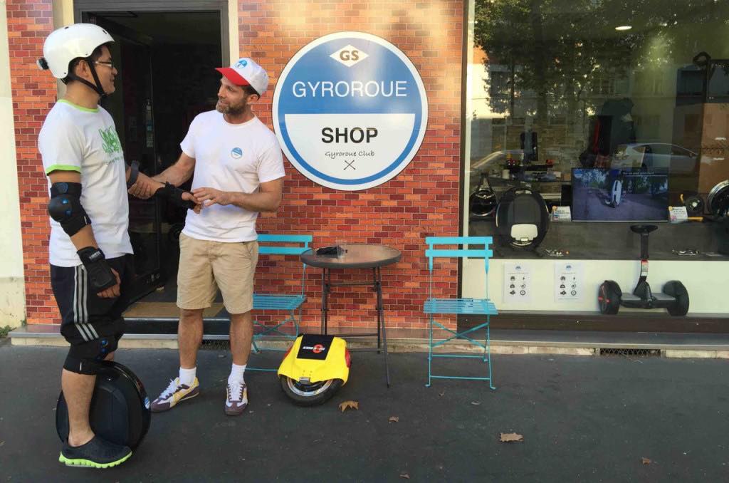 LOCATION CHEZ GYROROUE-SHOP 7 location gyroroue gyroroue shop