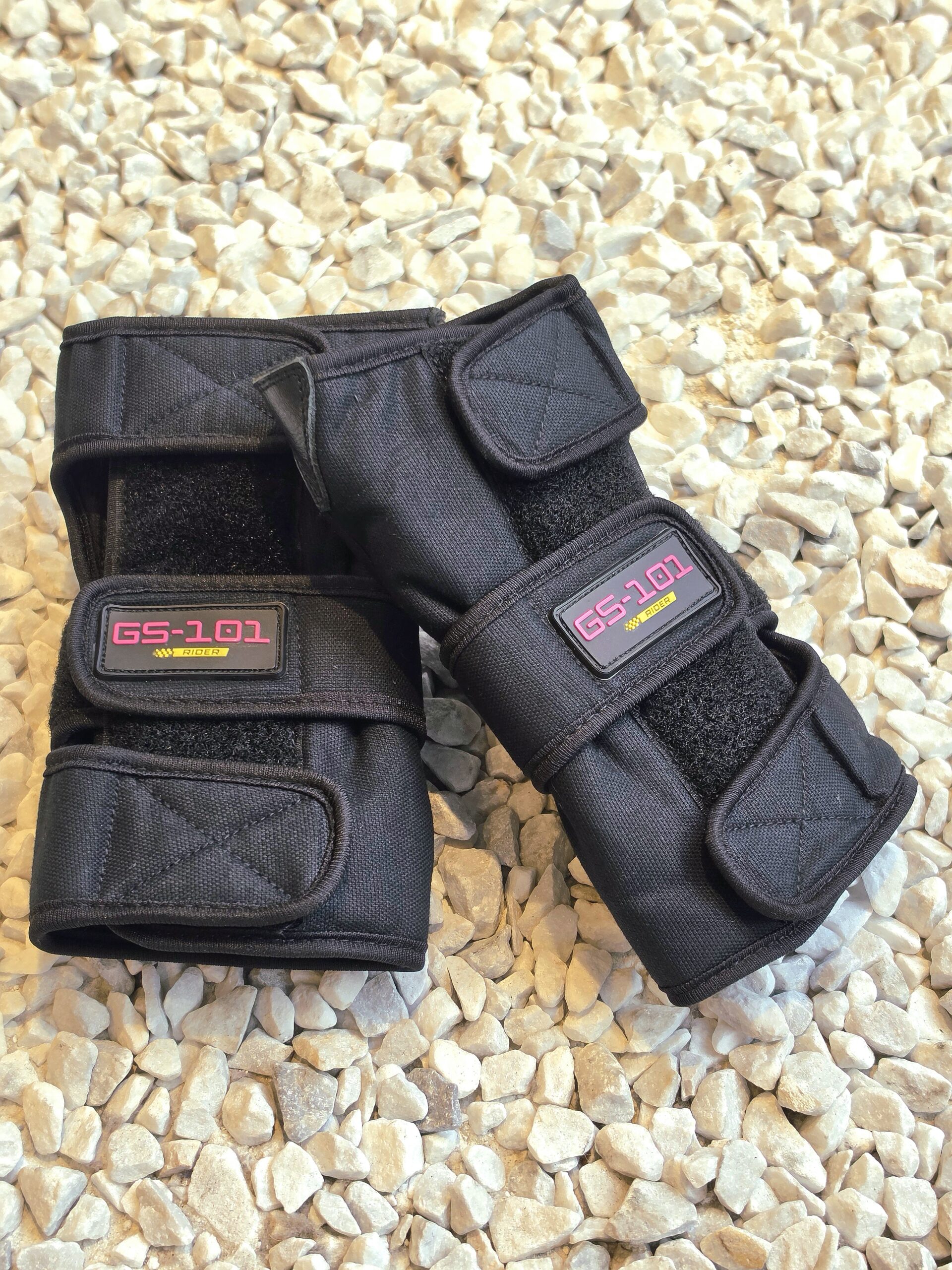 Protège-poignets Gyroroue GS-101 | Wrist Guards tissu et cuir 1 Protège-poignets gyroroue GS-101 Wrist Guards en tissu et cuir